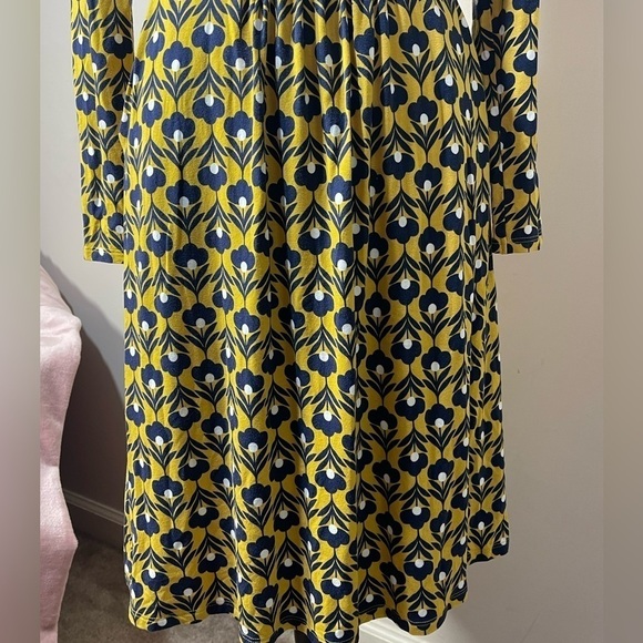 Boden Abigail Jersey Dress in Saffron Navy Yellow Floral size 4 - Picture 16 of 16